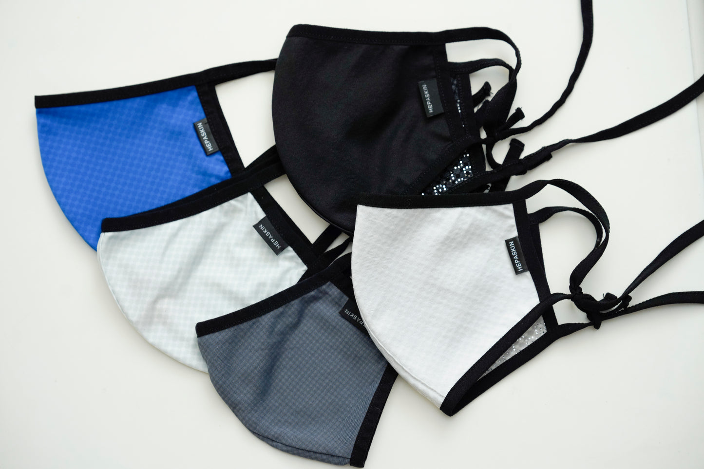 HEPASKIN 4D Lamelame Stretch Warm Mask(ブラック)